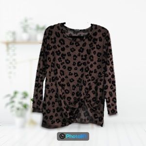 Large (or oversized medium) BomBom sweater with knot